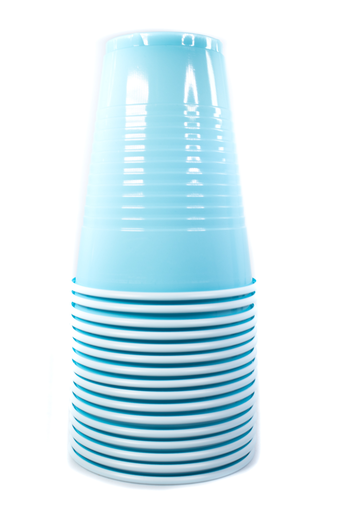 16oz 16pc Plastic Two Tone Cups (Light Blue/ White) 9 G